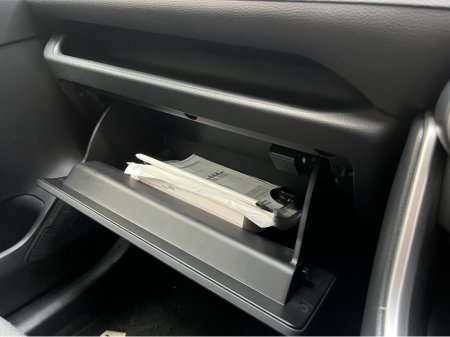 2024 Toyota Rav4 - thumbnail 15