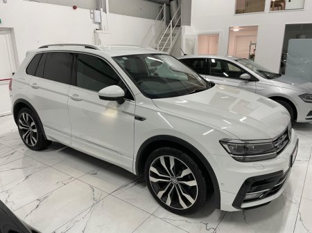 2019 Volkswagen Tiguan 2.0 TDI 190HP 4M R-Line DSG 7S €31,995 thumbnail