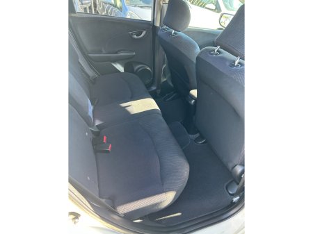 2012 Honda Fit - thumbnail 9