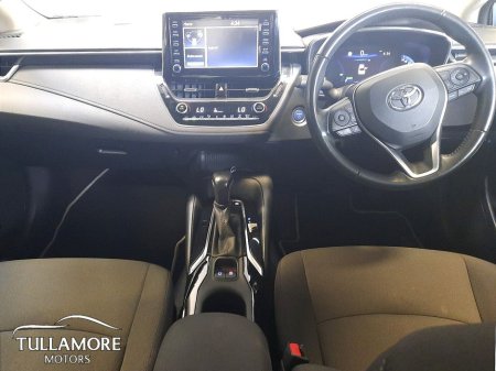 2021 Toyota Corolla 1.8 Hybrid Luna Saloon €22,900