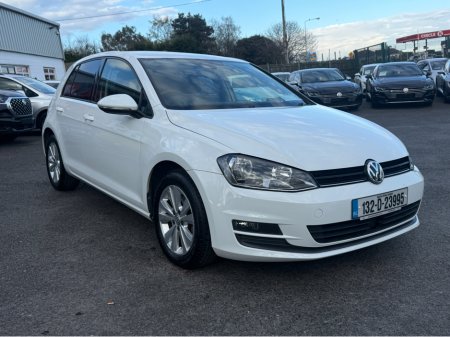 2013 Volkswagen Golf - thumbnail 3