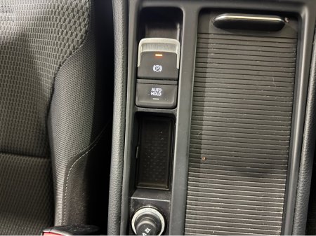 2015 Volkswagen Golf - thumbnail 28