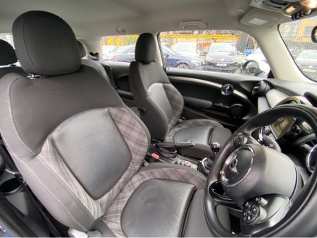 2016 MINI Hatch COOPER 1.5petrol 3Dr €13,900 thumbnail