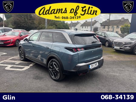 2025 Peugeot 5008 ALLURE 73KWH 210BHP €48,950