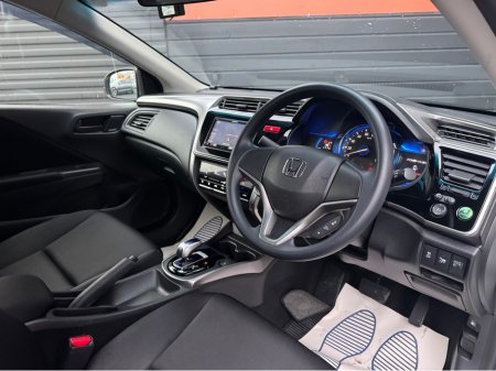 2016 Honda Grace 1.5 HYBRID AUTO €12,495 thumbnail
