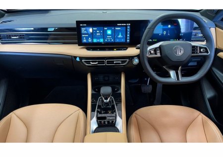 2025 MG HS Exclusive Plug-in Hybrid 2WD €39,745