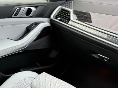 2024 BMW X5 - thumbnail 13