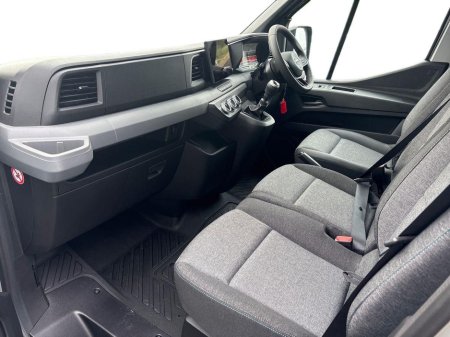 2026 Nissan Interstar - photo 3