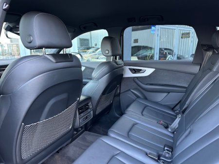 2025 Audi Q7 - thumbnail 17