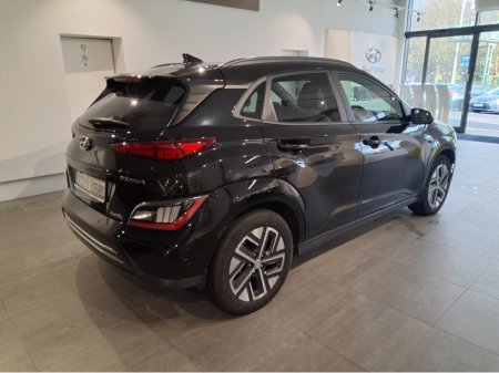 2022 Hyundai Kona PREMIUM 64kW ** Long Range Battery** €21,950 thumbnail