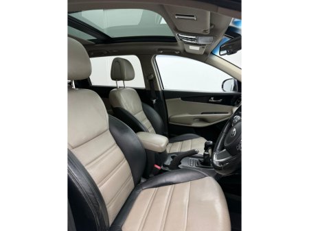 2015 Kia Sorento - thumbnail 8