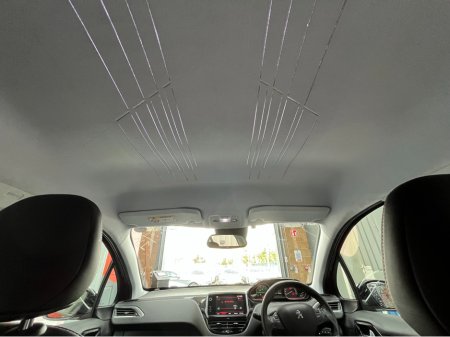 2018 Peugeot 2008 2018 PEUGEOT 2008 GT LINE 1.2 AUTOMATIC / CRUISE CONTROL / REVERSE CAMERA AND MORE €14,950 thumbnail