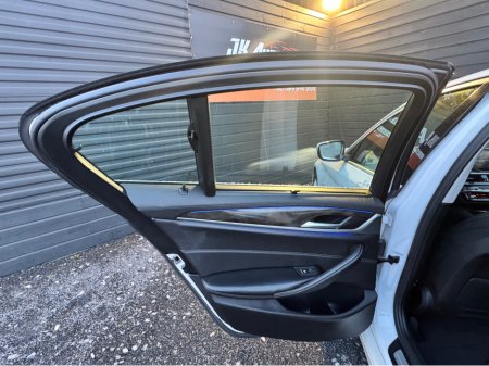 2017 BMW 5 Series 2.0D LUXURY EDITION €24,995 thumbnail