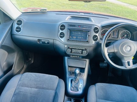 2015 Volkswagen Tiguan - thumbnail 16