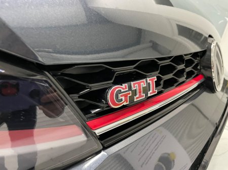 2019 Volkswagen Golf 2.0 TSI 245HP GTI DSG €30,995 thumbnail