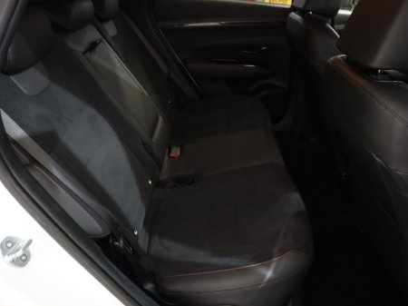 2023 Hyundai Tucson *129* N LINE T-GDI PHEV 4X4 €35,900 thumbnail