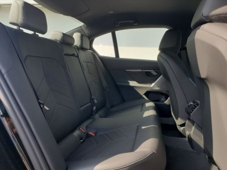 2026 BMW 5 Series - thumbnail 11