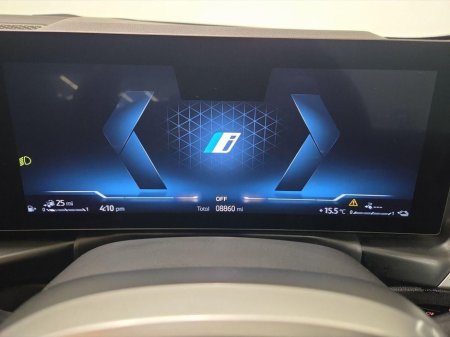 2025 BMW 3 Series - thumbnail 9