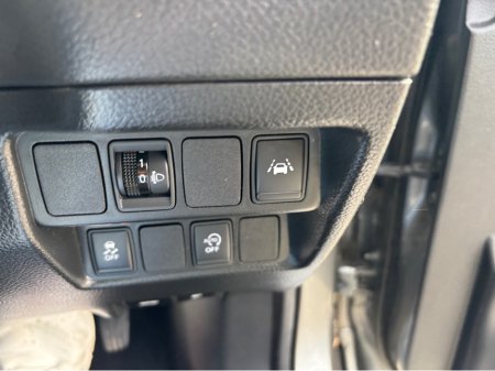 2017 Nissan Qashqai 1.5 DCI N-CONNECTA 5DR 110PS €11,999