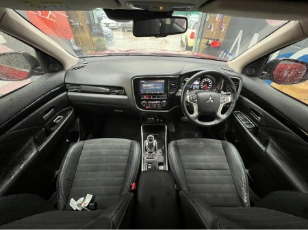 2018 Mitsubishi Outlander - thumbnail 16