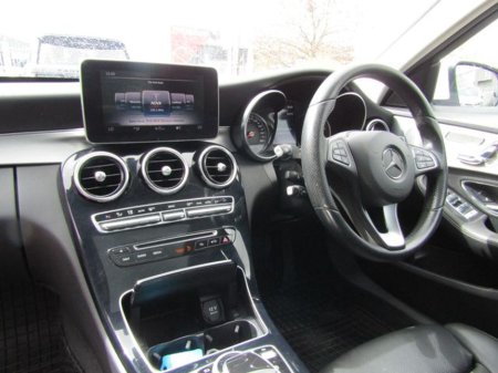 2016 Mercedes-Benz C Class - thumbnail 10