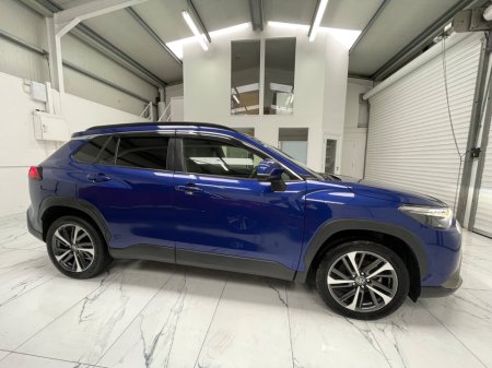 2022 Toyota Corolla Cross - thumbnail 2