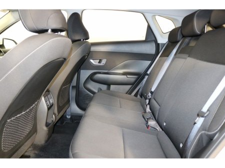 2024 Hyundai Kona - thumbnail 8