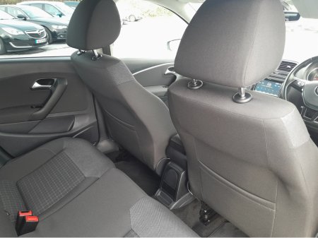 2016 Volkswagen Polo - thumbnail 18