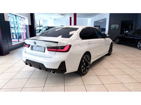 2025 BMW 3 Series - thumbnail 30