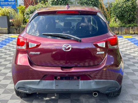 2017 Mazda Demio - thumbnail 16