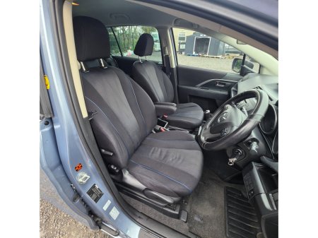 2011 Mazda Mazda5 - thumbnail 11