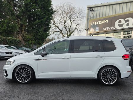 2017 Volkswagen Touran 1.4 R LINE EDITION LEATHER 7 SEATER CARPLAY ANDROID AUTO LARGE TOUCH SCREEN - SPECIALISING IN IMPORTS OF GERMAN AUTOMATIC HI SPEC €19,950 thumbnail
