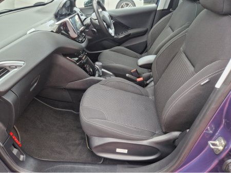 2017 Peugeot 208 ALLURE 1.2 PETROL 5DR AUTOMATIC €10,950 thumbnail
