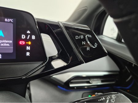 2023 Volkswagen ID.4 PRO 128 KW LIFE 77KWH 174BHP 5DR €26,750 thumbnail