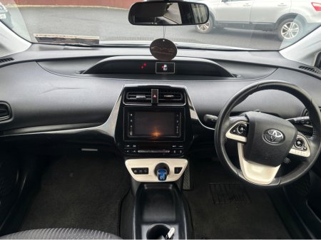 2018 Toyota Prius 5DR AUTO HYBRID €14,950 thumbnail