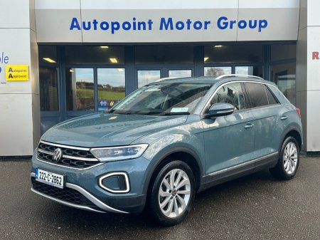 2022 Volkswagen T-Roc 1.0 TSI 110HP Style €25,950 thumbnail