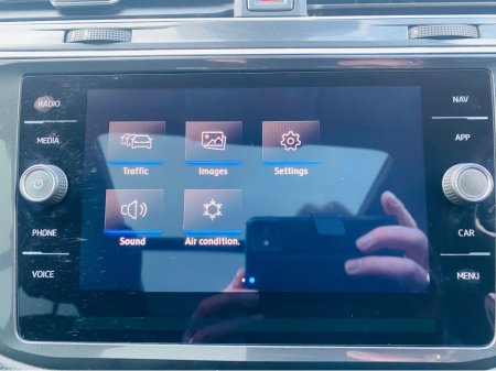 2018 Volkswagen Tiguan R-LINE  2.0 TDI 150HP D7F 5DR €25,995 thumbnail