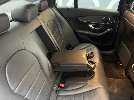 2019 Mercedes-Benz C Class - thumbnail 16