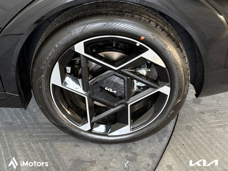 2025 Kia EV4 - thumbnail 11