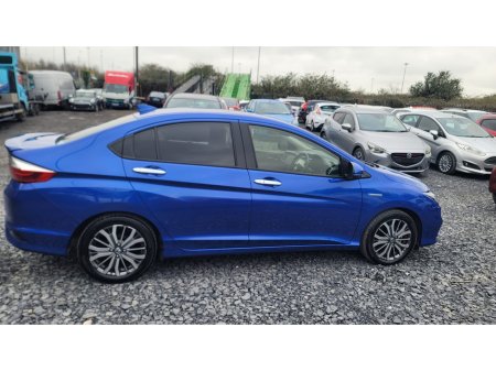 2017 Honda Grace - thumbnail 8