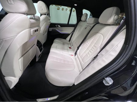 2021 BMW X5 XDRIVE45E M SPORT AUTO €57,400 thumbnail