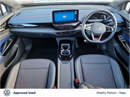 2022 Volkswagen ID.5 GTX Business 77kWh €30,995 thumbnail