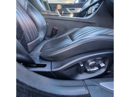 2017 Jaguar XF - thumbnail 11