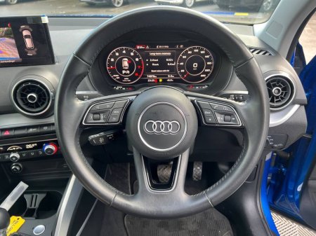 2019 Audi Q2 - thumbnail 4