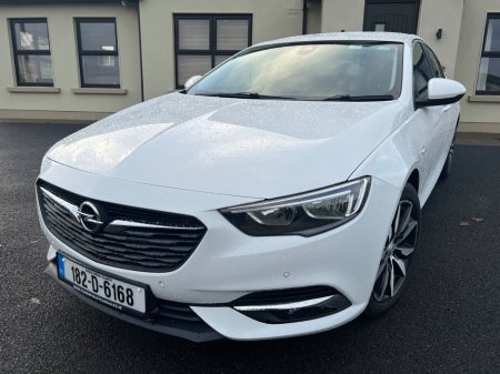 2018 Opel Insignia 1.6 (136PS) Turbo D auto SRi €13,950