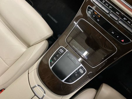 2021 Mercedes-Benz E Class E 200 d A/T Avantgarde | Reversing Camera, Heated Seats €36,950 thumbnail