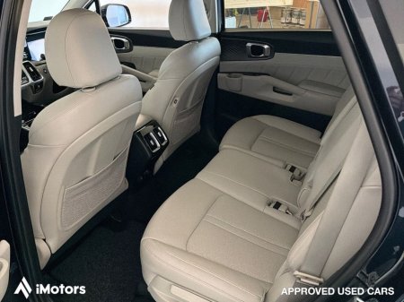 2023 Kia Sorento K3 MY23 2WD 7S 5DR AUT €53,800 thumbnail