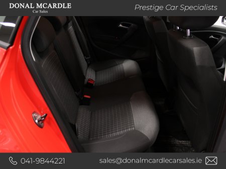 2017 Volkswagen Polo 1.2 Comfort line €13,950 thumbnail