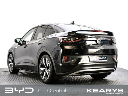 2022 Volkswagen ID.5 GTX AWD BUSINESS 77kWh 299HP €29,888 thumbnail