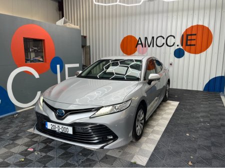 2020 Toyota Camry - photo 5